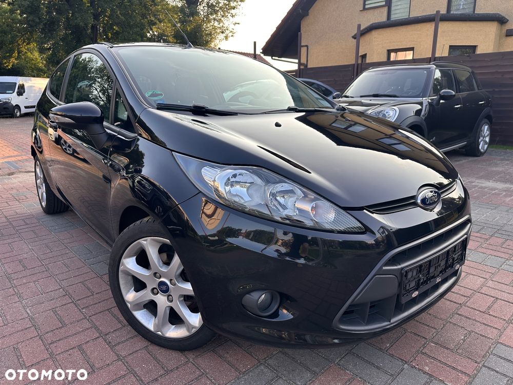 Ford Fiesta 1.4 Autom Titanium - 2