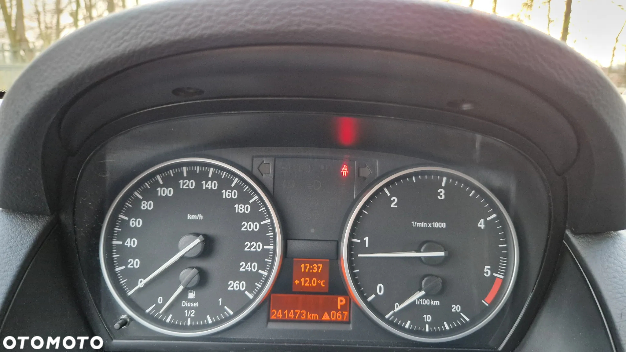 BMW X1 xDrive20d - 16