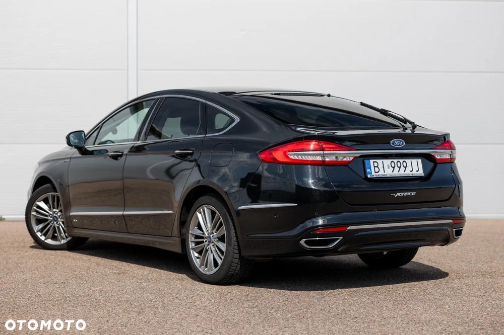 Ford Mondeo 2.0 EcoBlue Vignale AWD - 2