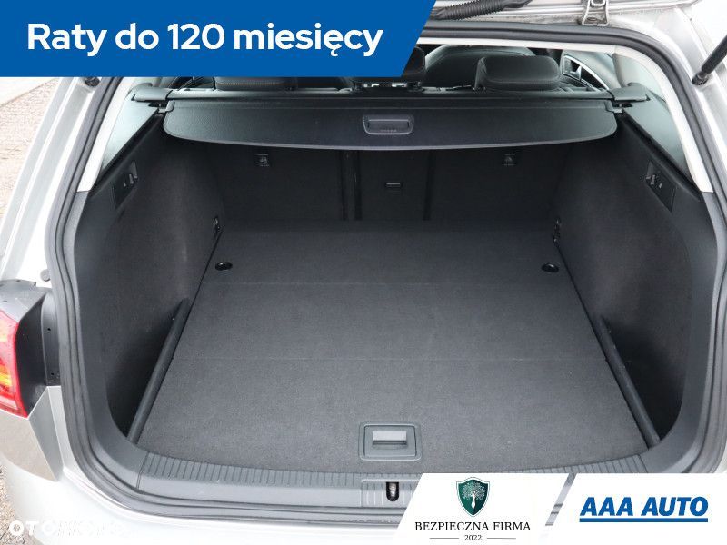 Volkswagen Golf Variant - 16