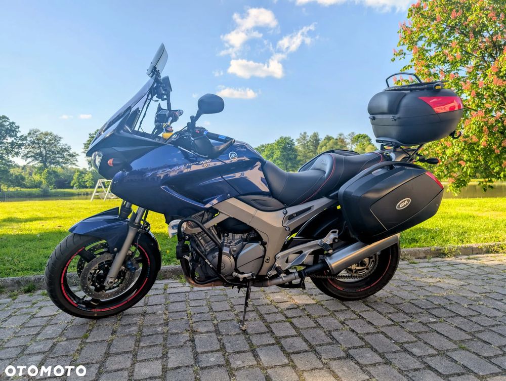 Yamaha TDM - 1