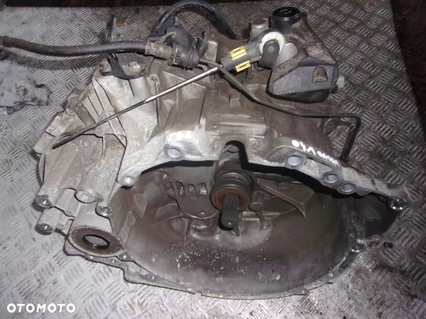 SKRZYNIA BIEGÓW VOLVO V40 II T3 2.0T  gu1r7002fea3