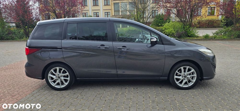 Mazda 5 - 6