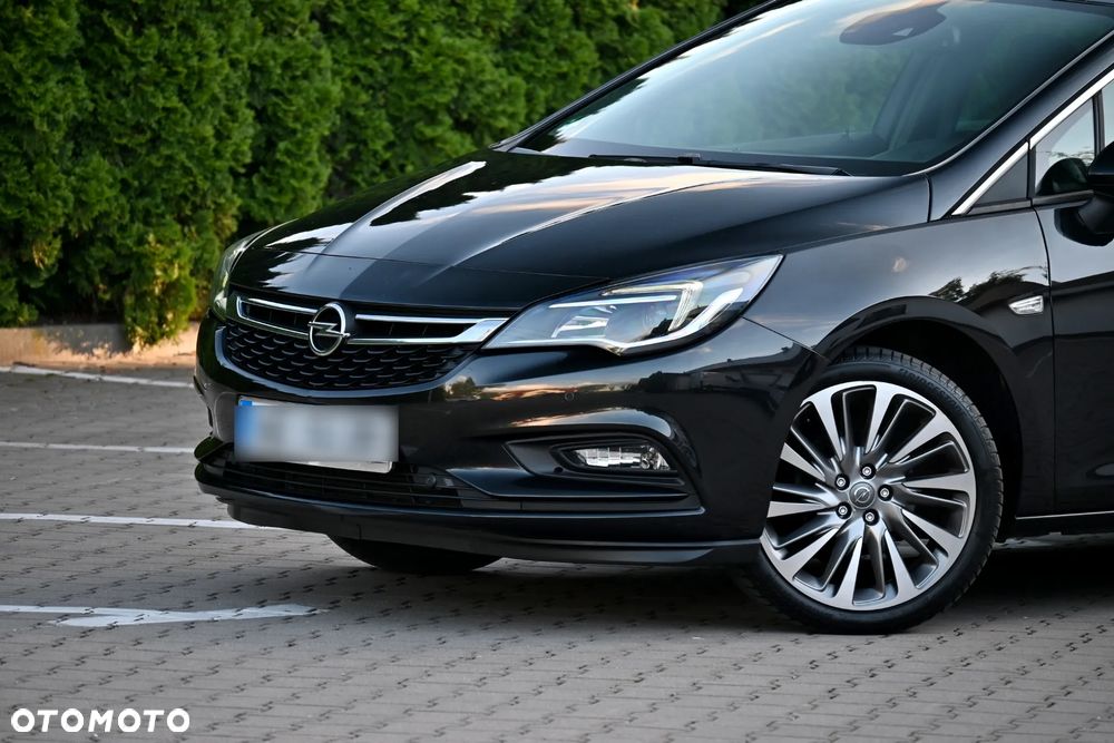 Opel Astra 1.4 T Dynamic S&S - 11