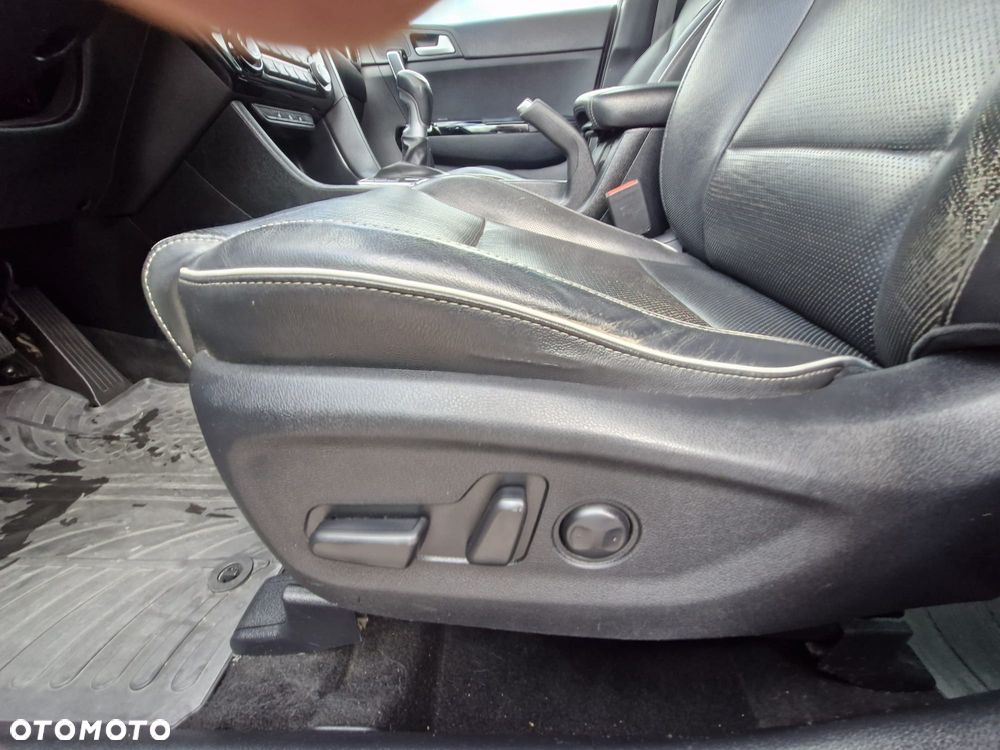 Kia Sportage 1.7 CRDI 2WD Vision - 21