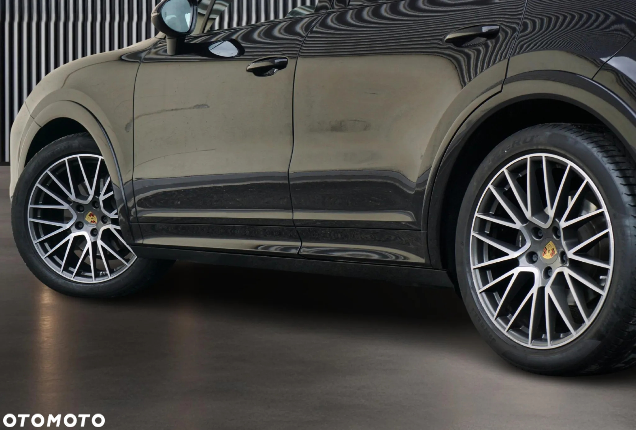 Porsche Cayenne Standard - 8