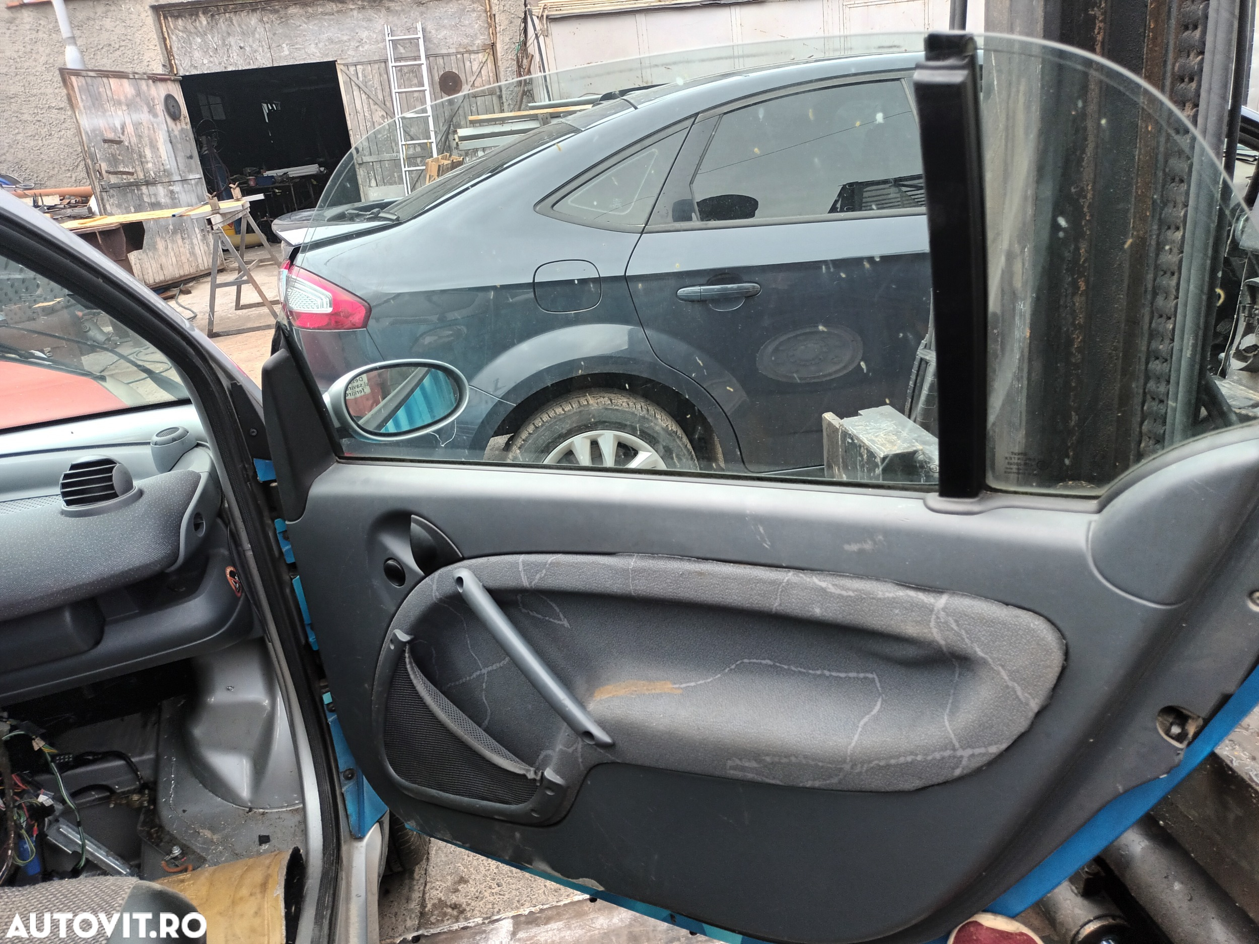 Dezmembrari  Smart FORTWO (450)  1998  > 2007 0.7 (450.335) Benzina - 13