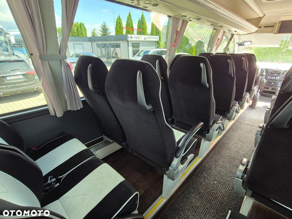 Iveco WING / SPROWADZONY/ KLIMA/ 29 MIEJSC / MANUAL - 27