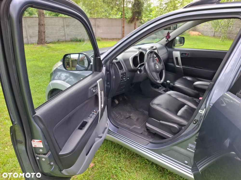 Daihatsu Terios 1.5 Top S 4WD - 8