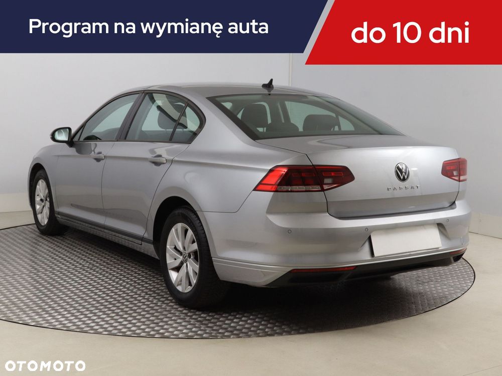 Volkswagen Passat 2020 photo 5