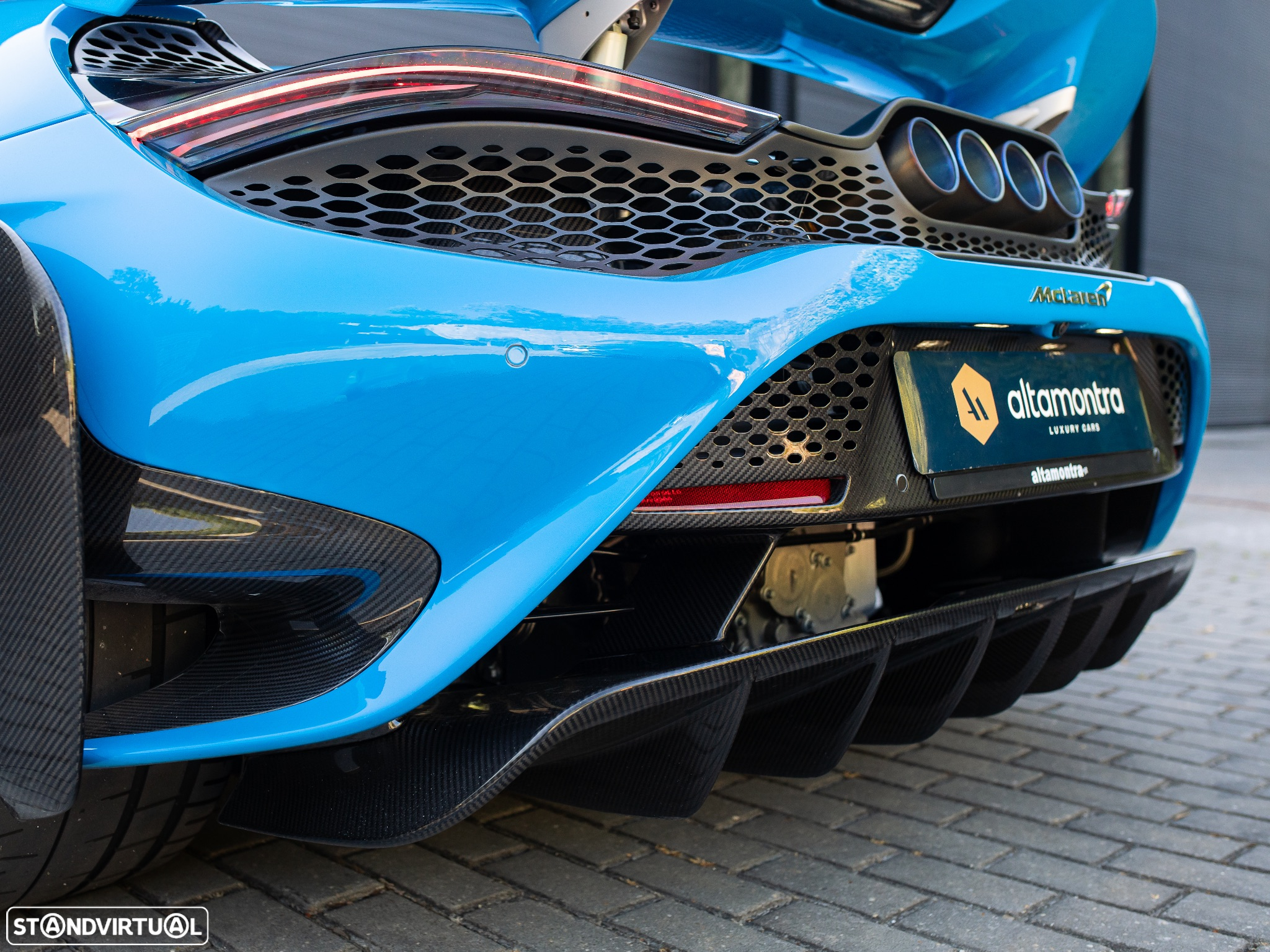 McLaren 765LT - 27