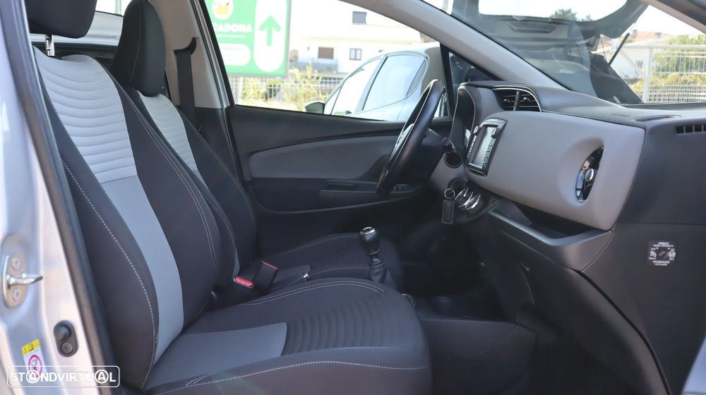 Toyota Yaris 1.4 D-4D Comfort - 20