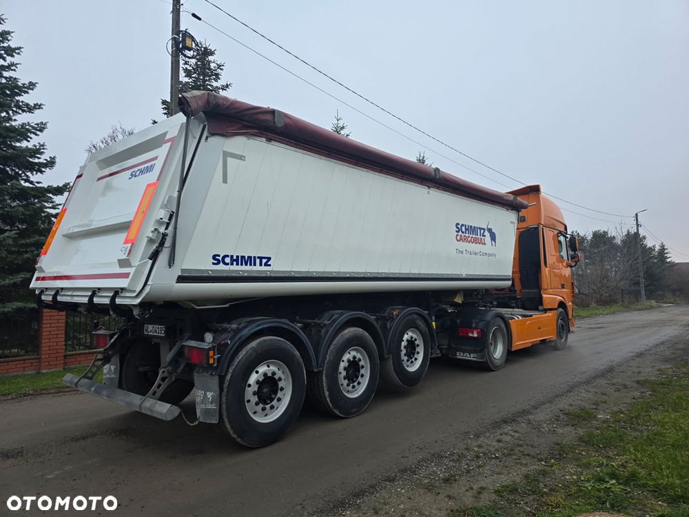Schmitz Cargobull - 1