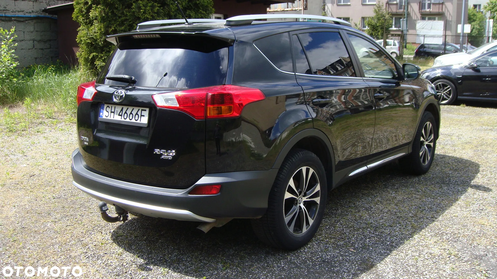 Toyota RAV4 2.2 D-CAT Premium - 4