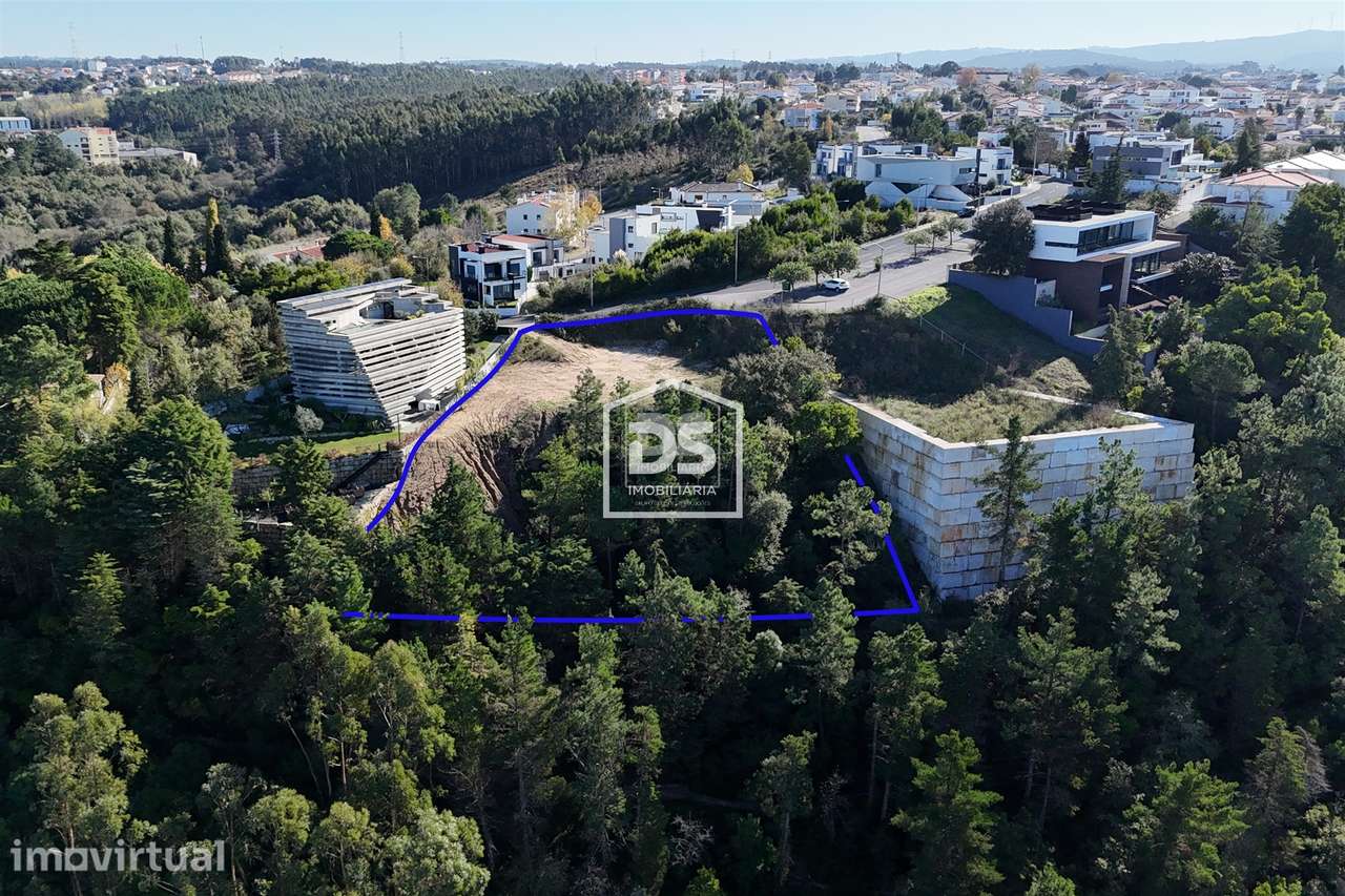 Terreno de 2210m2 para Venda em Leiria - Grande imagem: 4/4