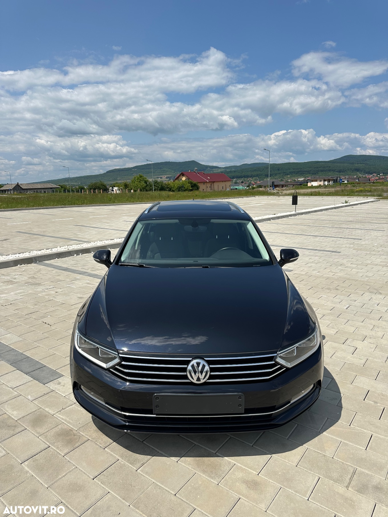 Volkswagen Passat Variant 1.6 TDI SCR DSG Comfortline - 5