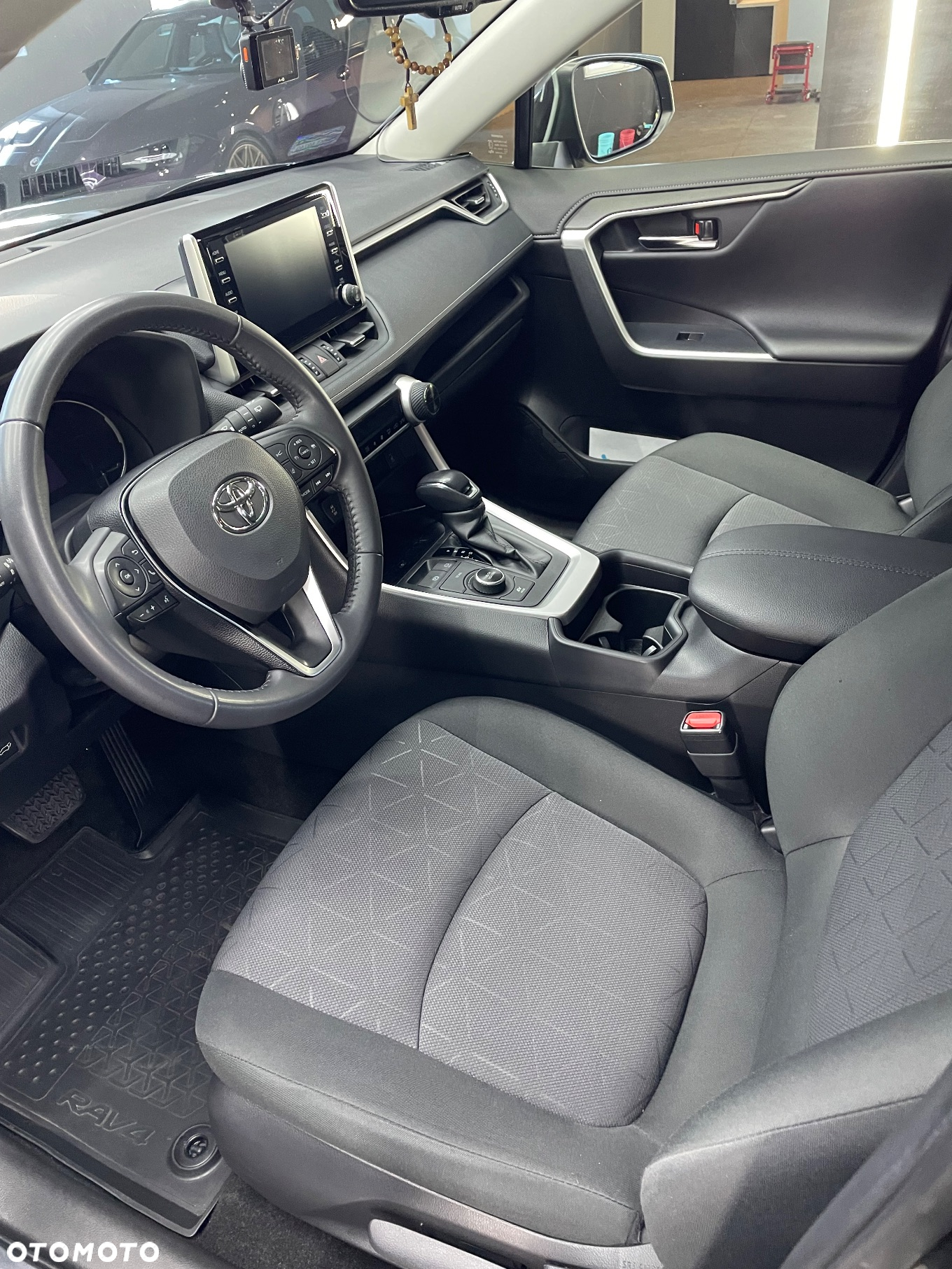 Toyota RAV4 2.5 Hybrid Comfort 4x4 - 5