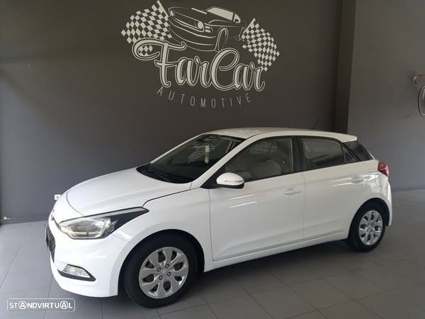 Hyundai i20 1.1 CRDi Blue Access+Bluetooth - 1