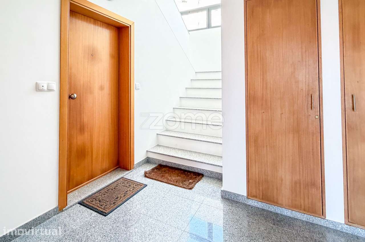 Apartamento T2 para arrendamento em São Pedro, Ponta Delgada - Grande imagem: 4/22