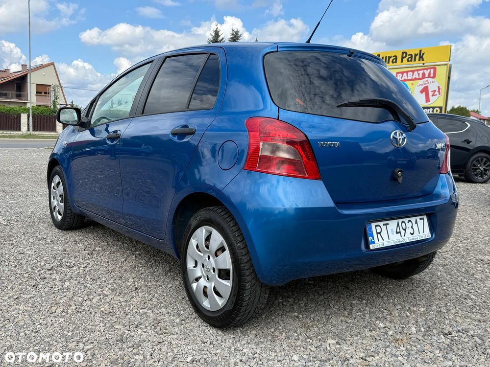 Toyota Yaris 1.3 Luna A/C - 19