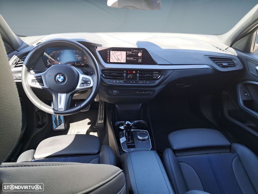 BMW 116 d Pack Desportivo M Auto - 10