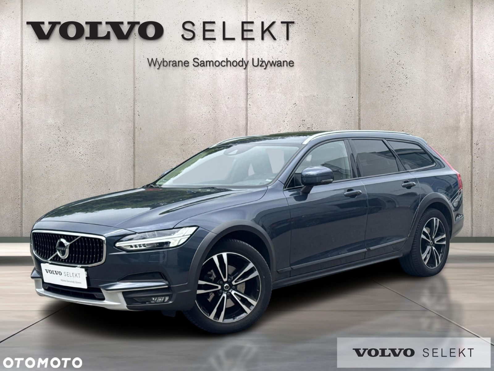 Volvo V90 Cross Country - 1