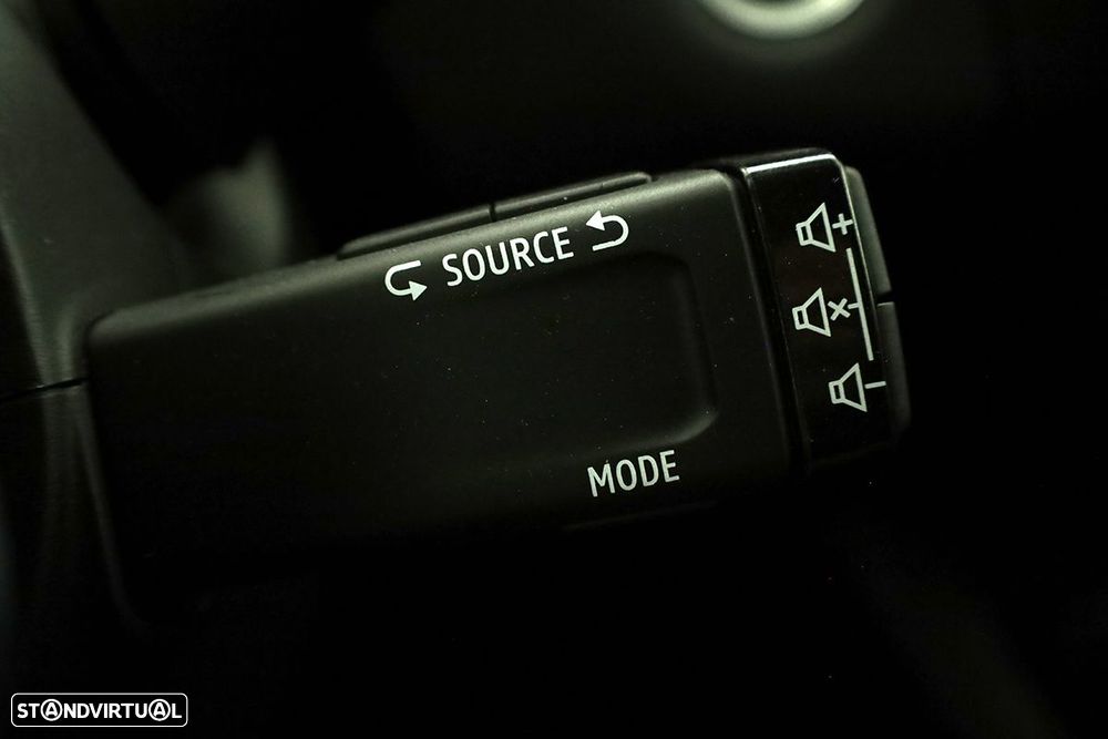 Renault Captur 1.0 TCe Techno Bi-Fuel - 19