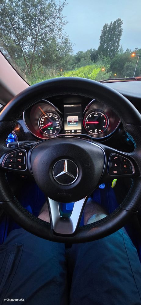 Mercedes-Benz V 220 CDI - 18