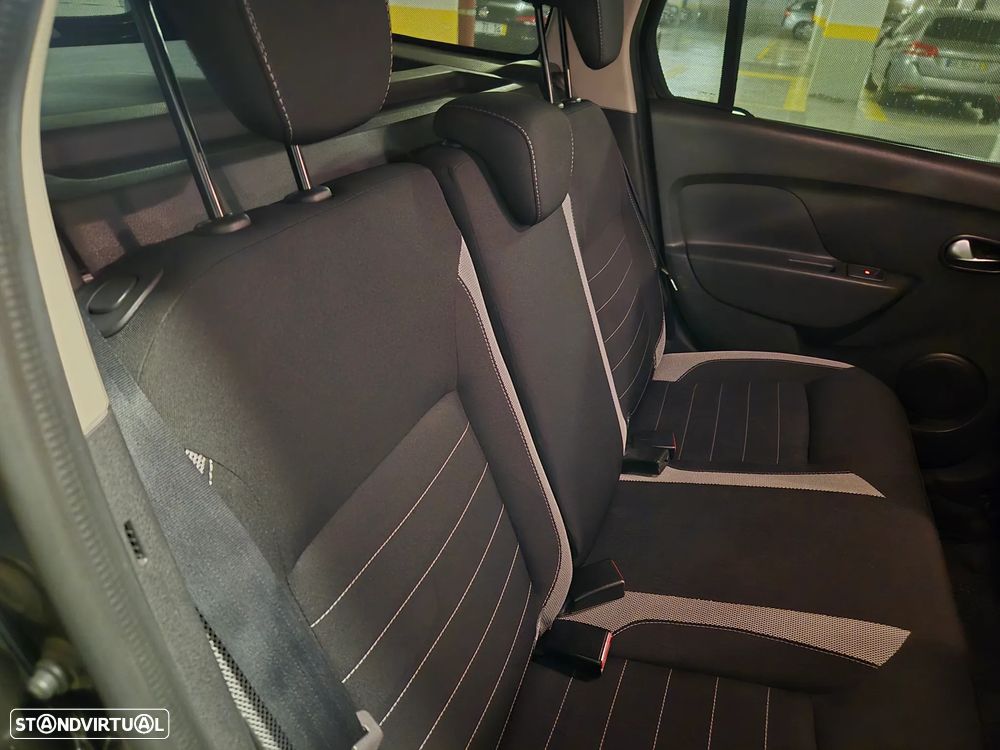 Dacia Logan MCV 0.9 TCe Stepway - 30