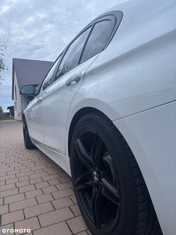 BMW Seria 3 320d - 7