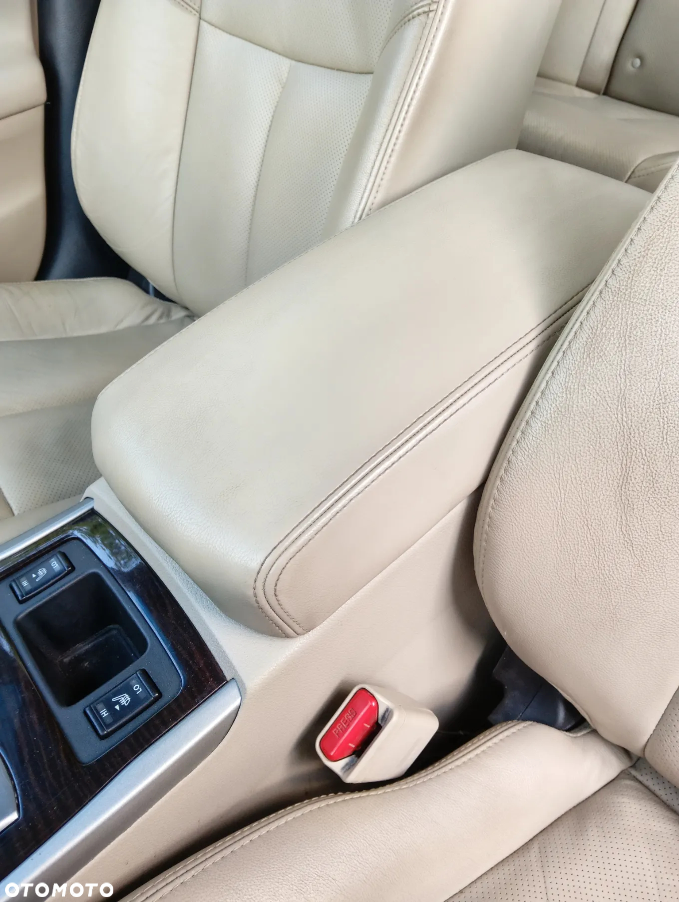 Nissan Altima - 18