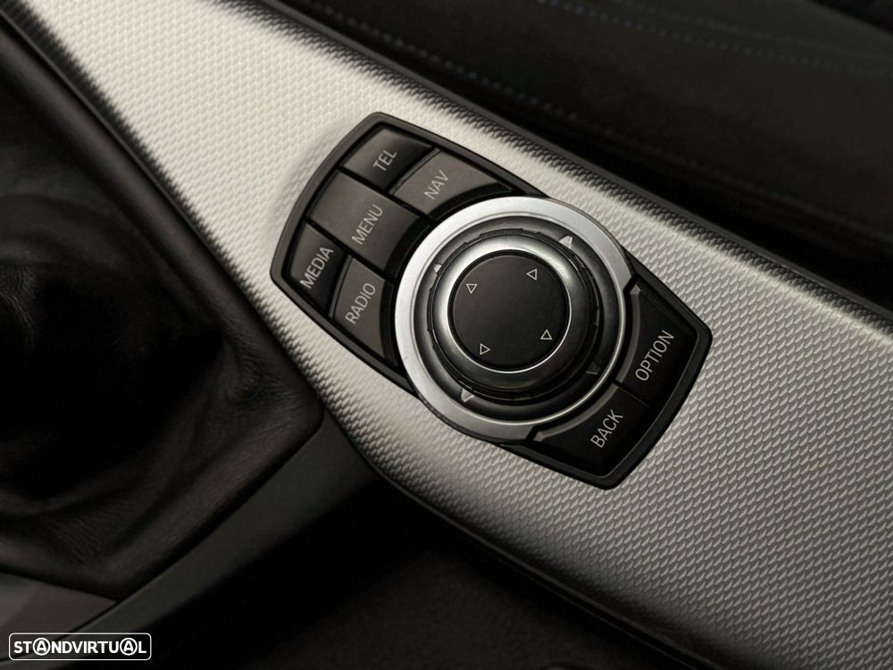 BMW 220 d Coupe Pack M - 41