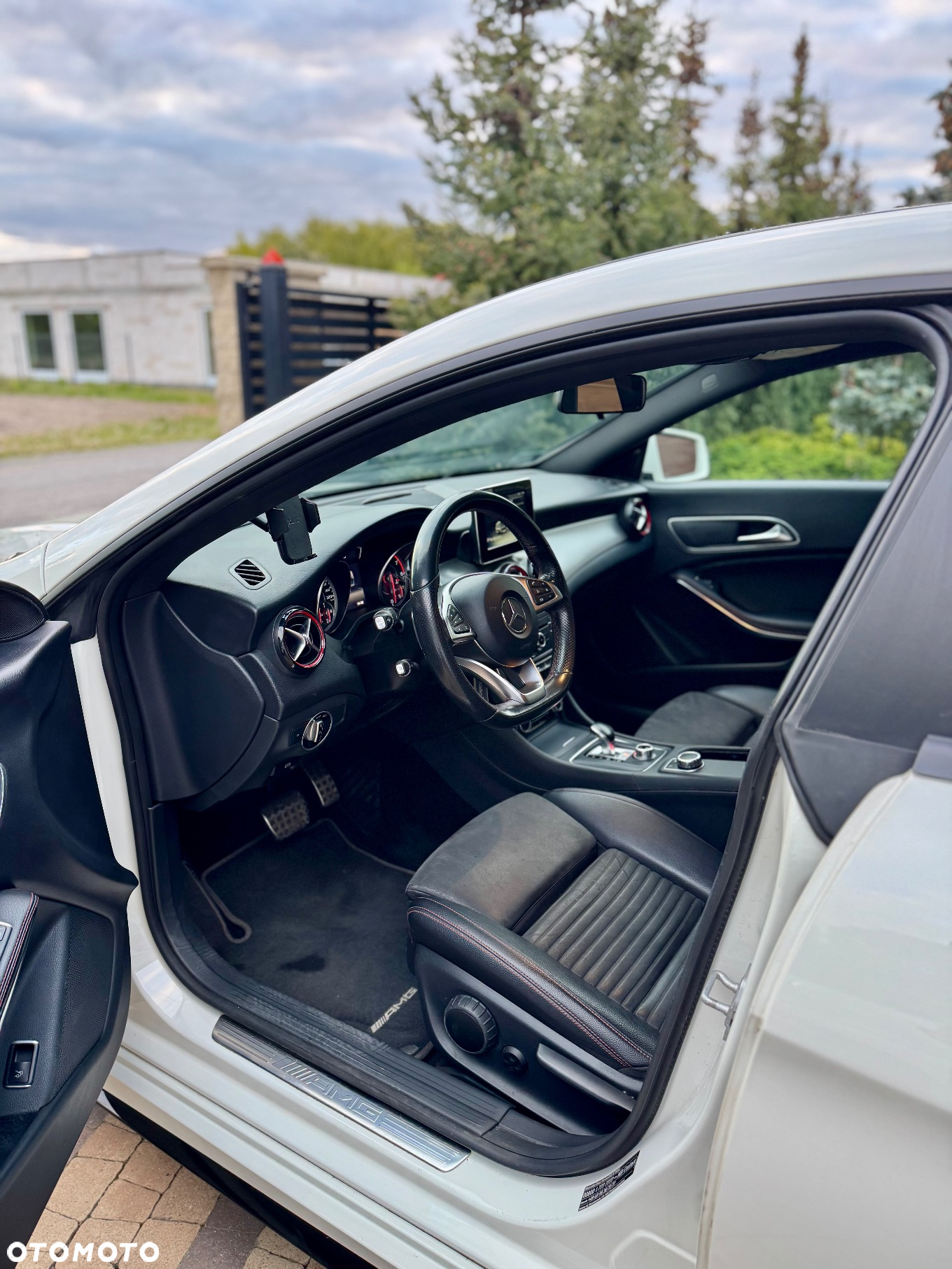 Mercedes-Benz CLA AMG 45 4-Matic - 5