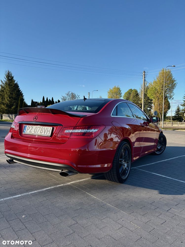 Mercedes-Benz Klasa E 350 CDI BlueEff - 4