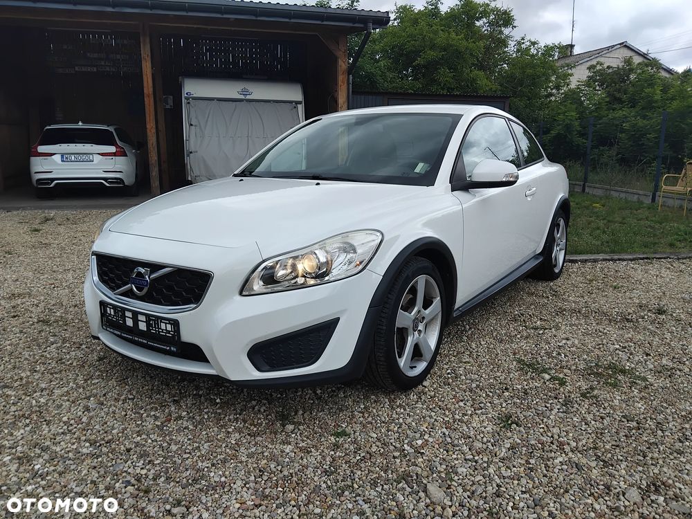 Volvo C30 D2 DRIVe Momentum Start-Stop - 1