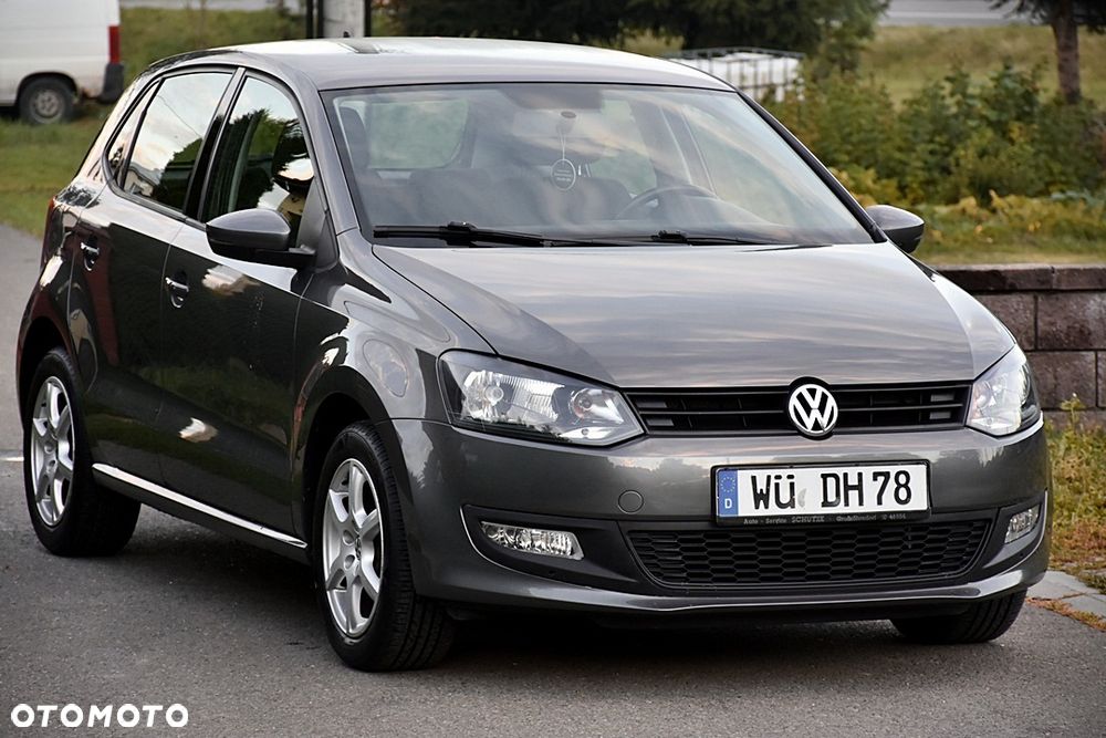Volkswagen Polo 1.4 16V Comfortline - 1