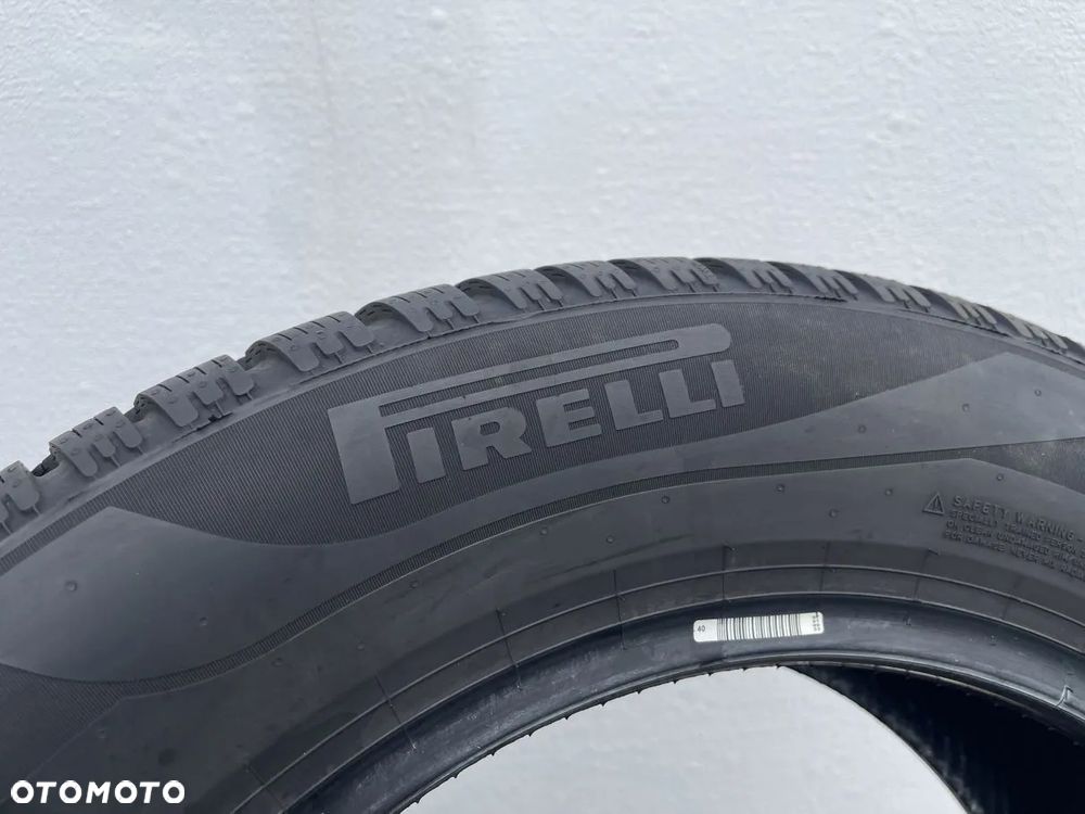 OPONY 205/65/17 205/65R17 100H PIRELLI WINTER CINTURATO 2 - 6