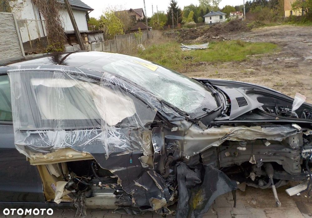 Tesla Model 3 - 15