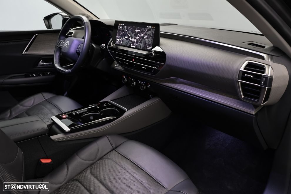 Citroën C5 X 1.2 PureTech Shine EAT8 - 22