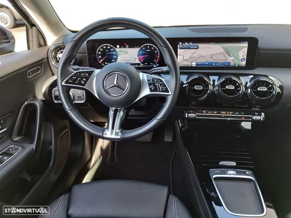 Mercedes-Benz A 200 Standard - 3