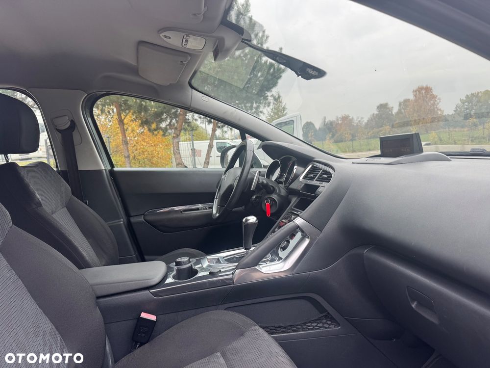 Peugeot 3008 - 5
