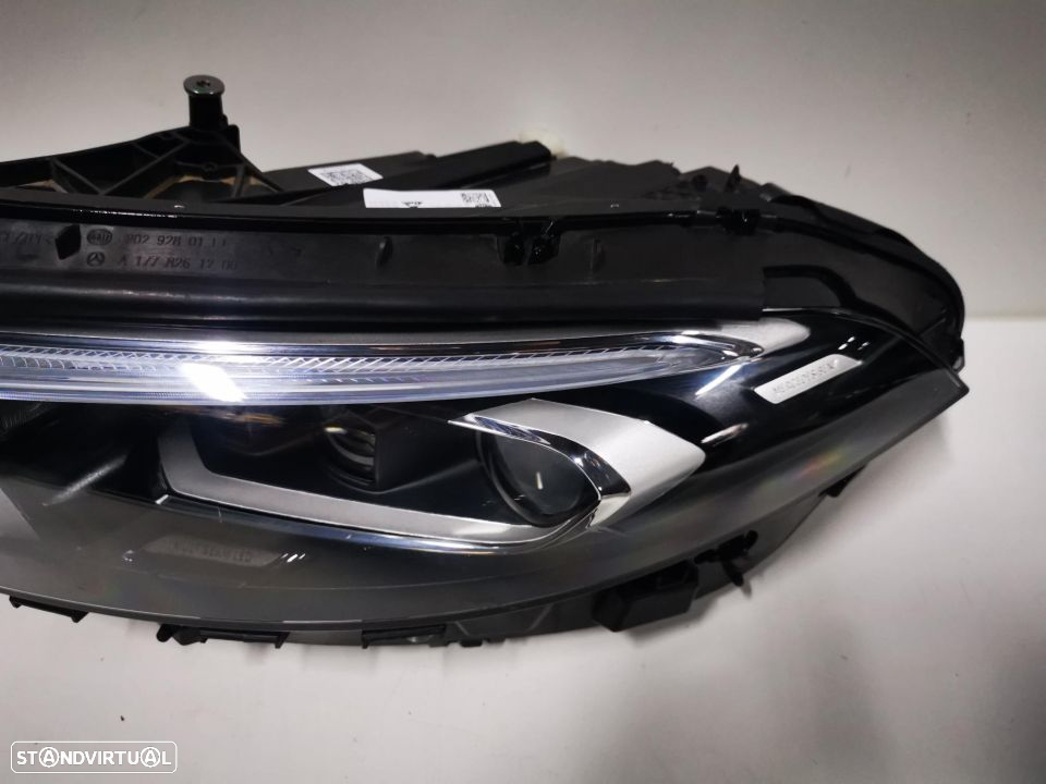 MERCEDES CLASSE A W177 FAROL ESQUERDO - FF199 - 11