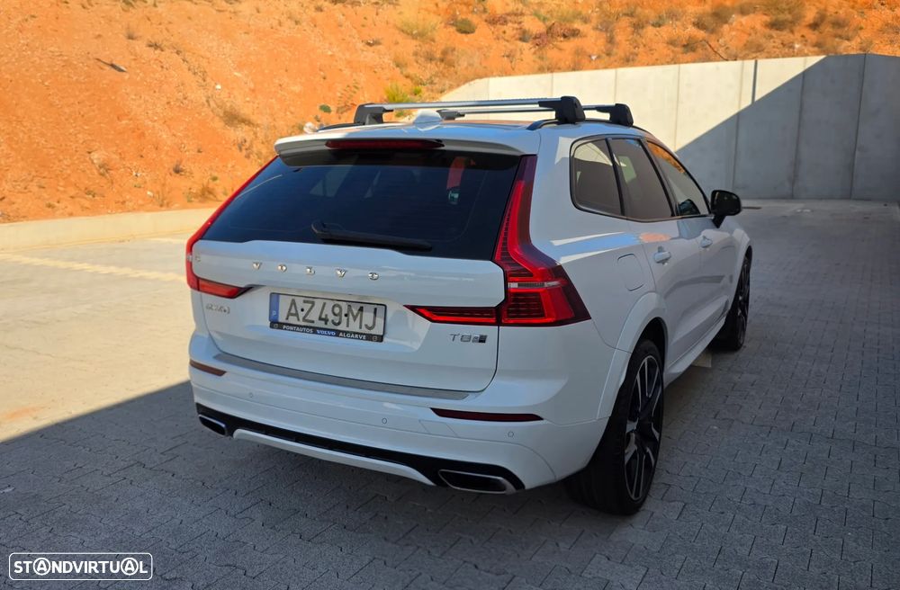 Volvo XC 60 2.0 T8 PHEV R-Design AWD - 16