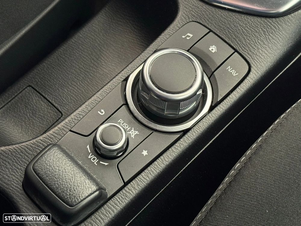 Mazda 2 1.5 Sky-G Evolve Navi - 20