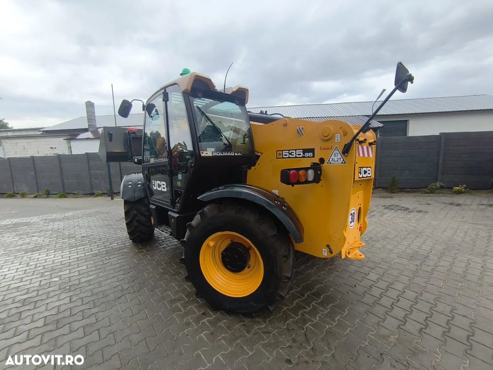 JCB 535-95 (853) - 3