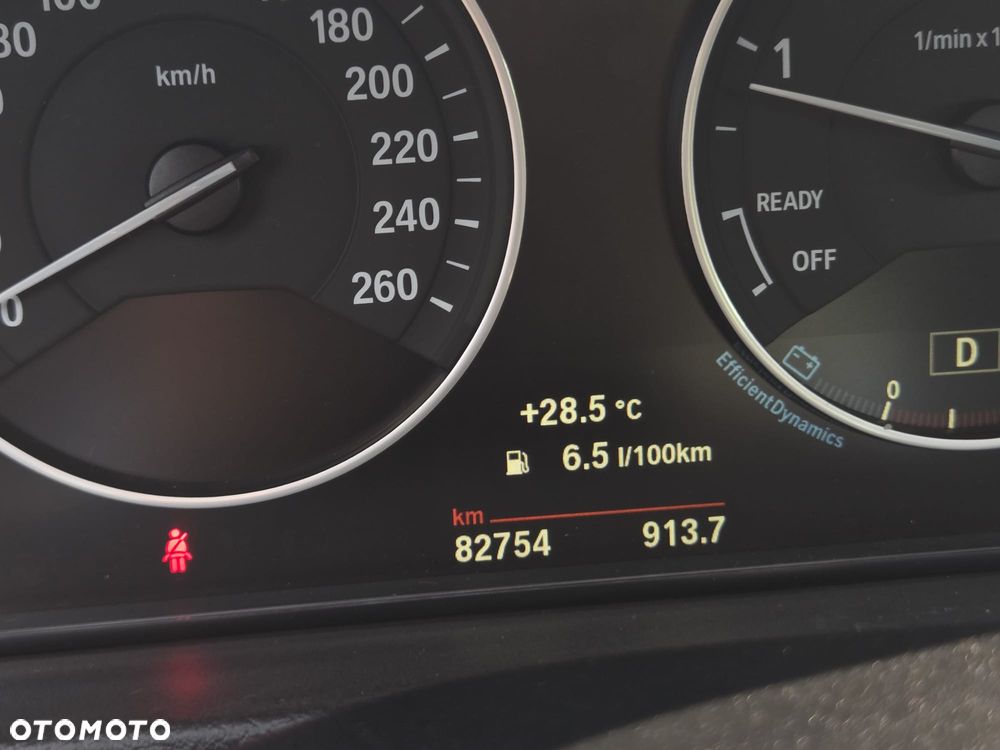 BMW Seria 3 320d Efficient Dynamic Edition Luxury Line - 13