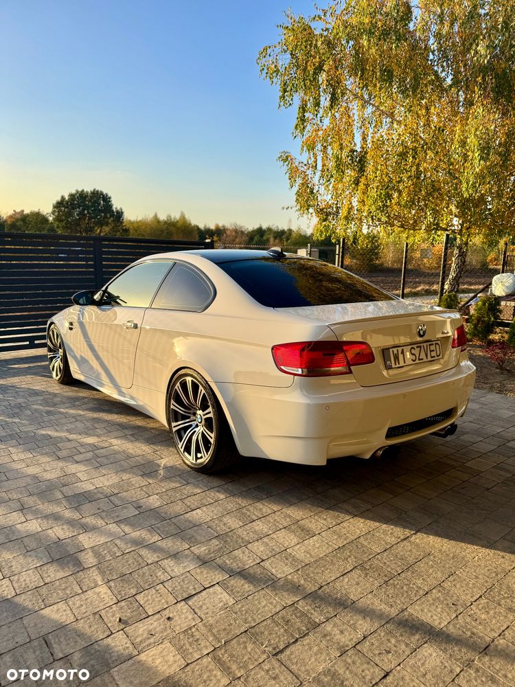 BMW M3 2007 photo 3