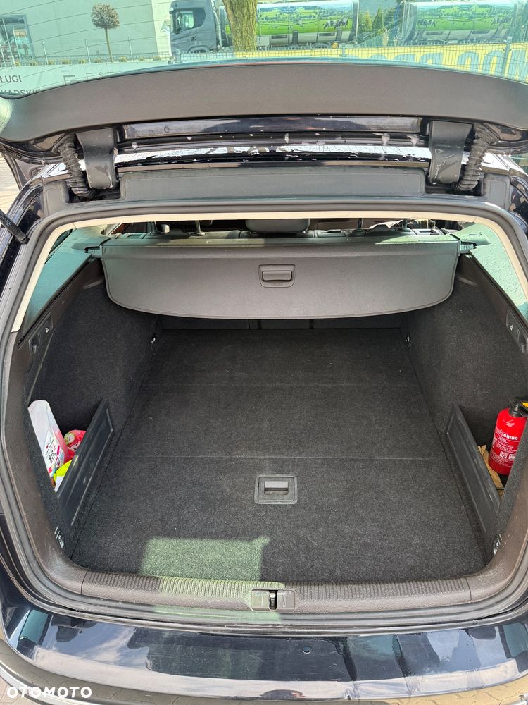 Volkswagen Passat 2.0 TDI Highline DSG - 17