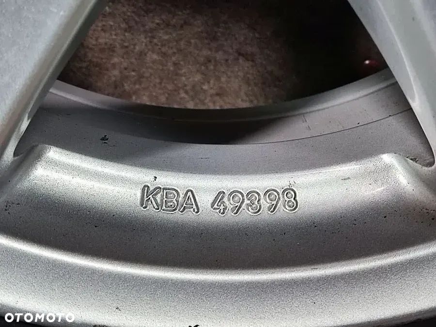 Koło Skoda Octavia z Opona Zimowa 195/60 R16 - 9