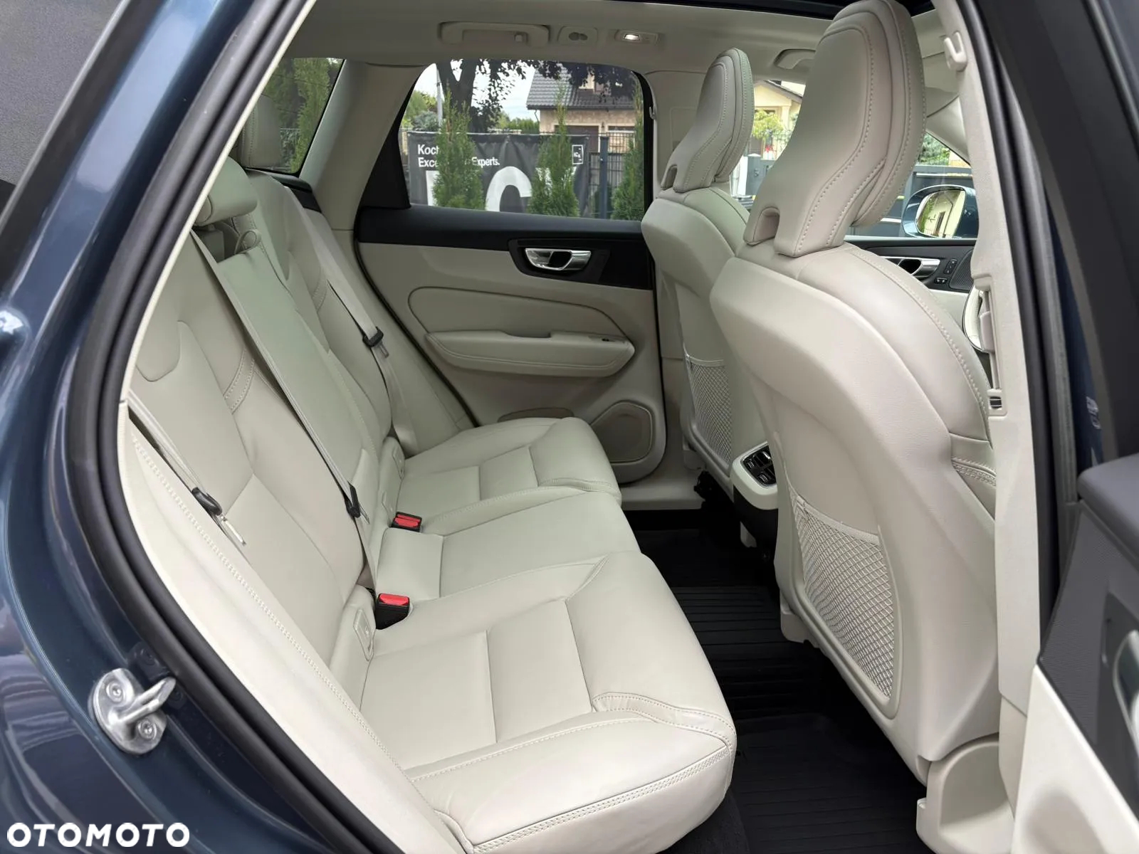 Volvo XC 60 - 8